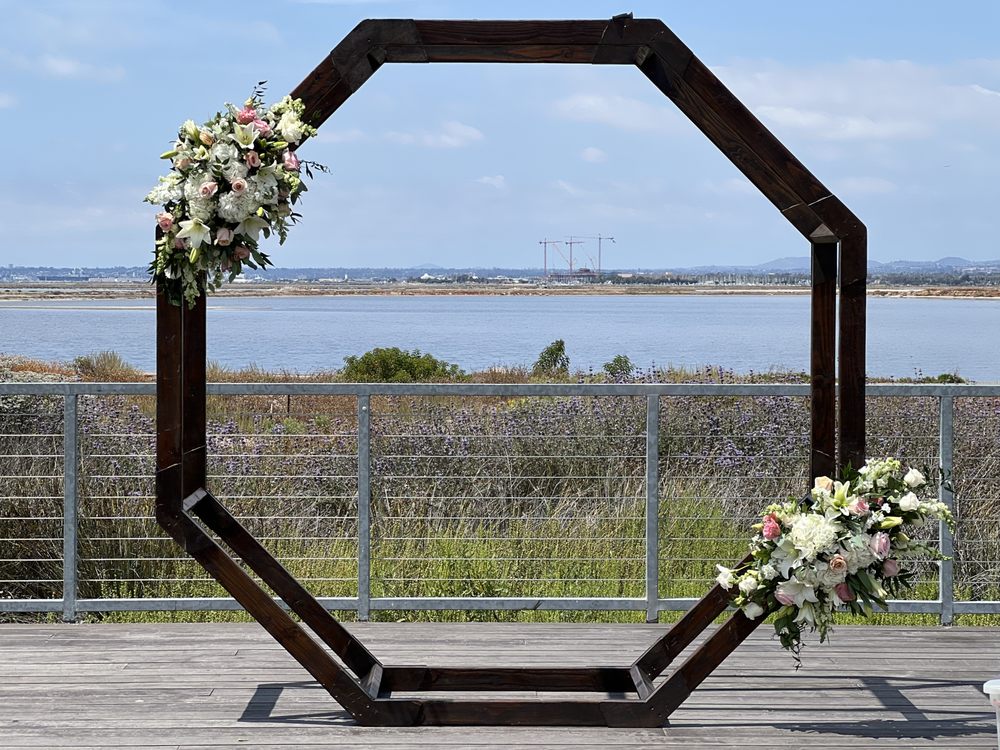 Photo of Liz's Flowers