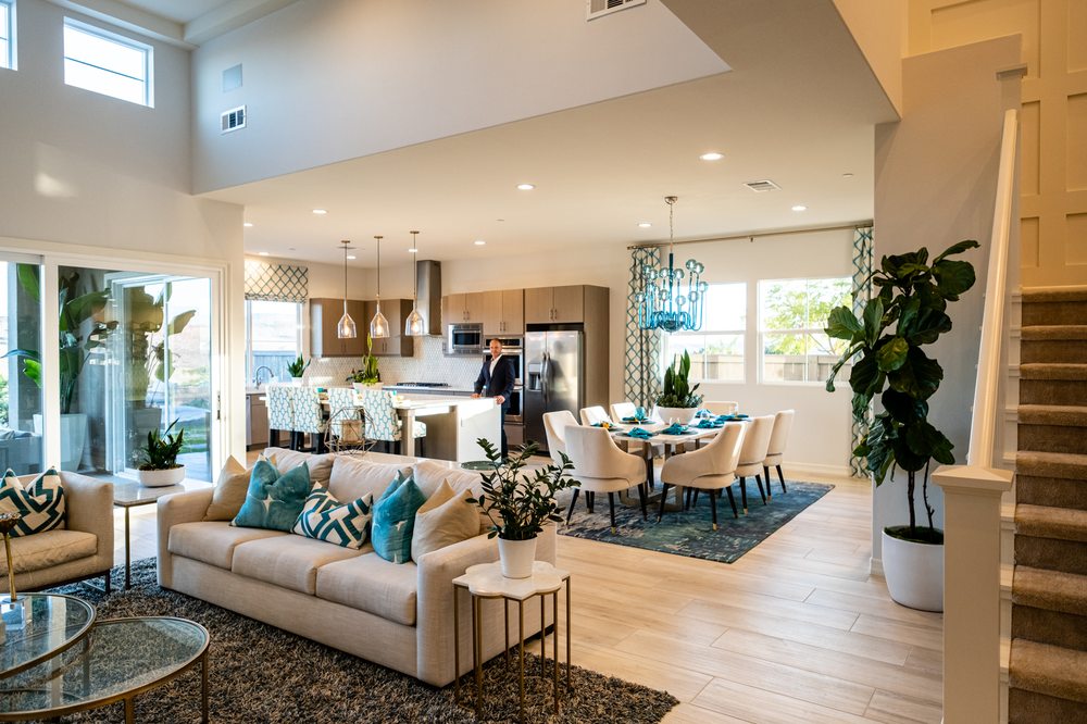 Photo of Jamie Edens - The Associates Realty Group