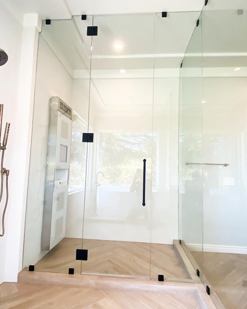 Photo of Shower Royale