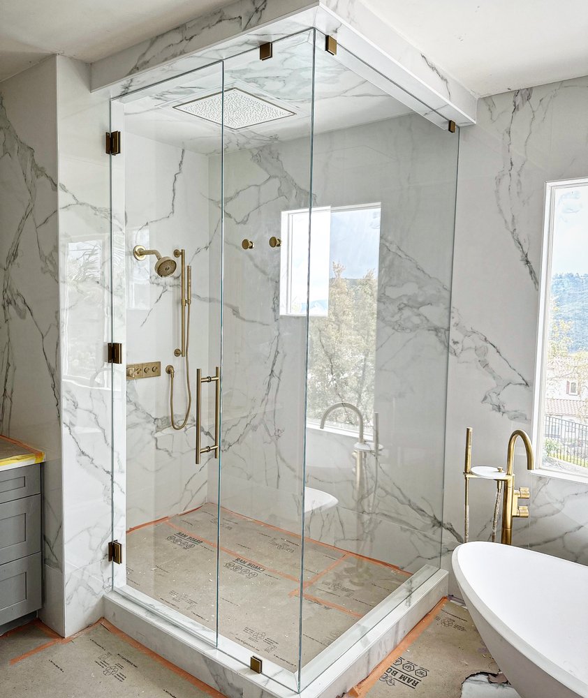 Photo of Shower Royale