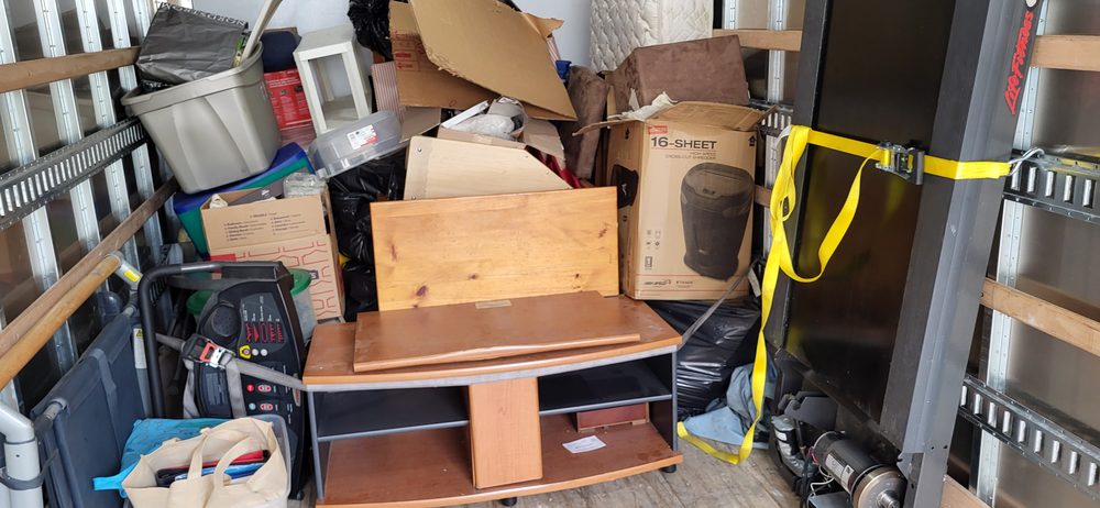 Photo of Moving U & Junk U - Reading