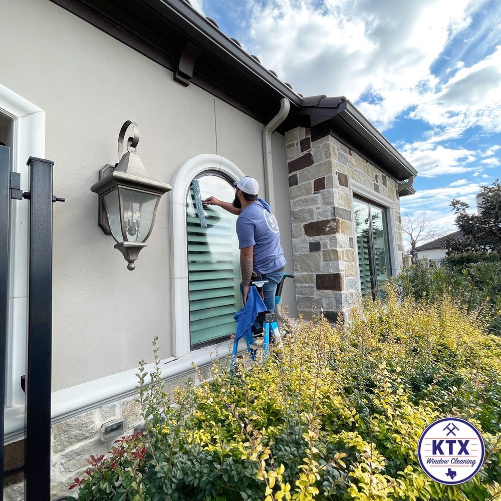 Photo of KTX Window Cleaning