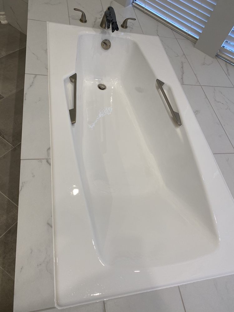 Photo of Shower & Bathtub Refinishing