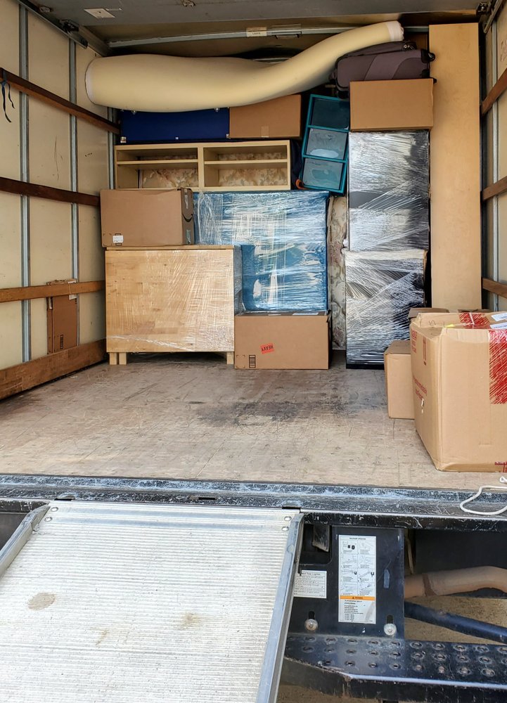 Photo of N&M Eagle Movers