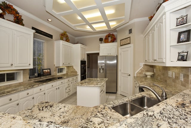 Photo of De Leon Granite Countertops