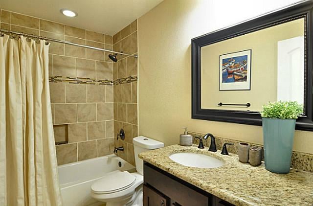 Photo of De Leon Granite Countertops
