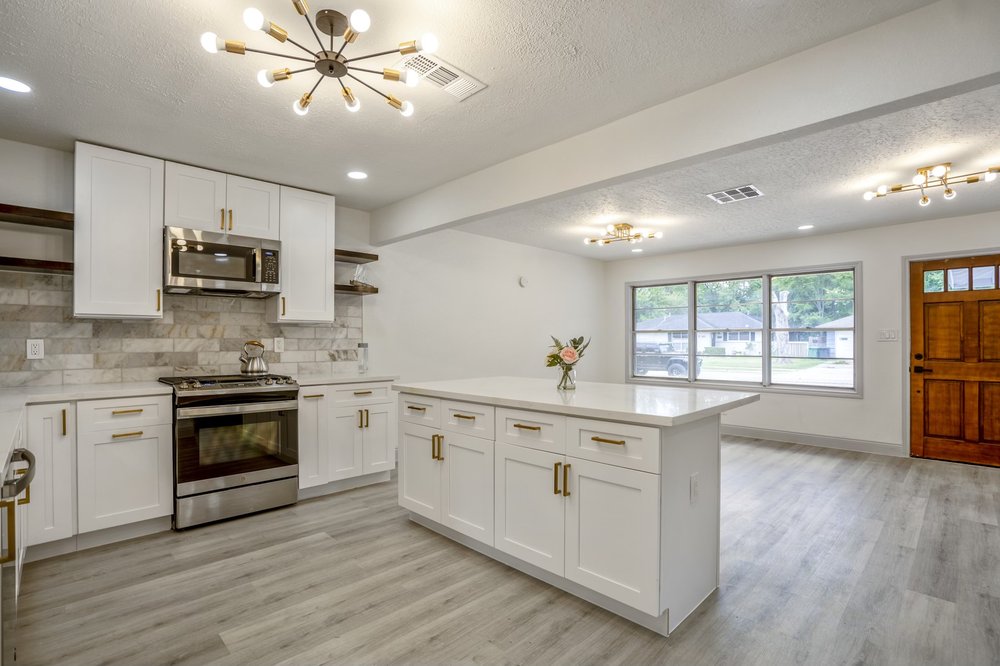 Photo of B&J Cabinetry