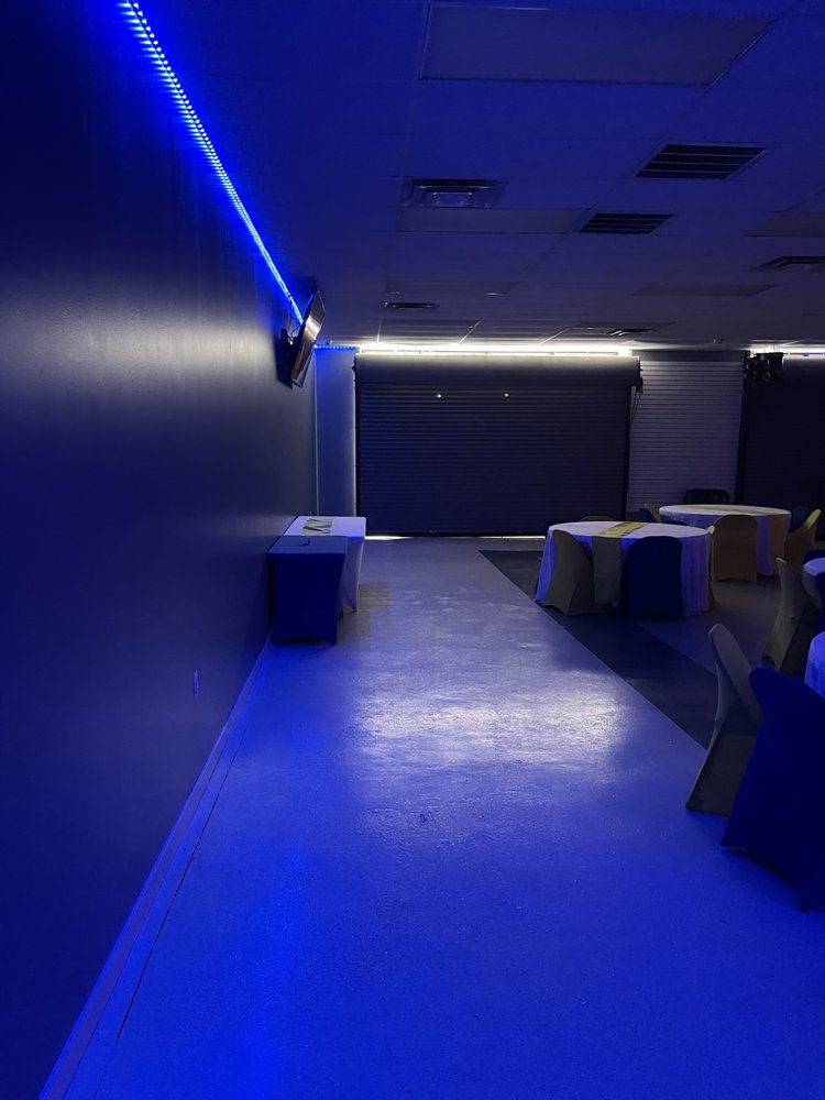 Photo of F.A.M Luxury Lounge