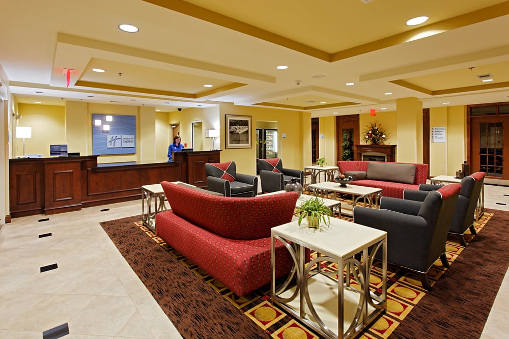 Photo of Holiday Inn Express & Suites Talladega