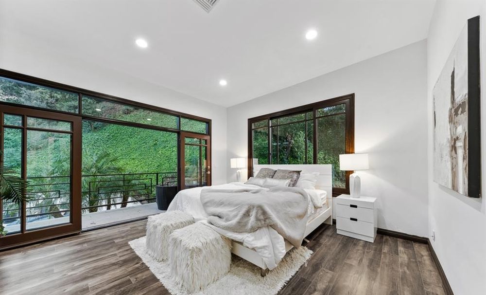 Photo of Mahyar Louie - Rodeo Realty