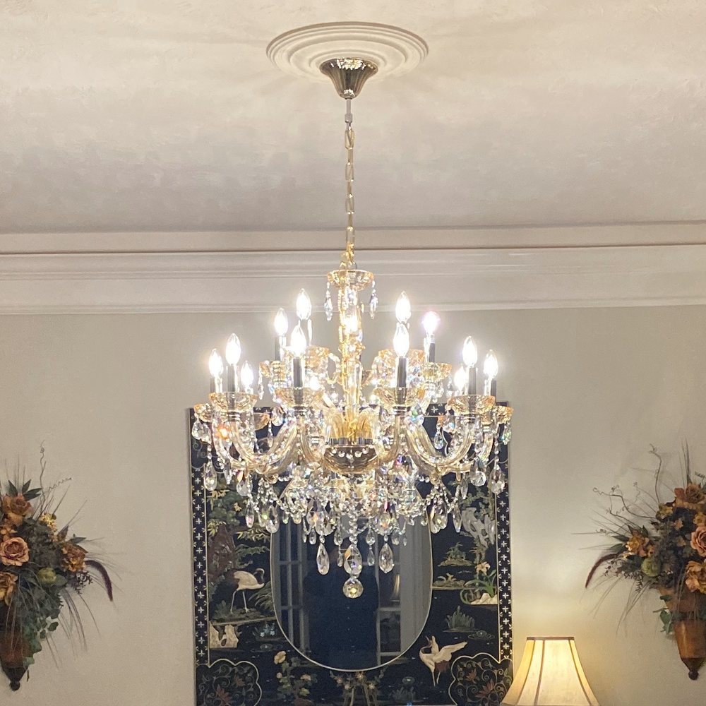 Photo of Chandeliers International