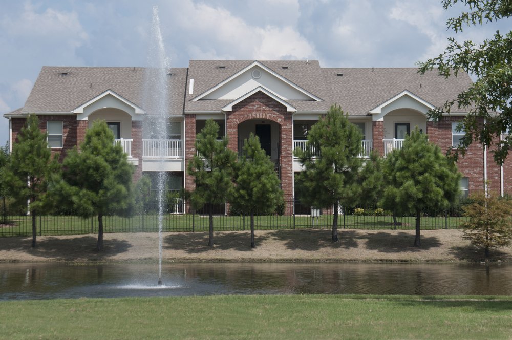 Photo of The Links At The Rock Apartments
