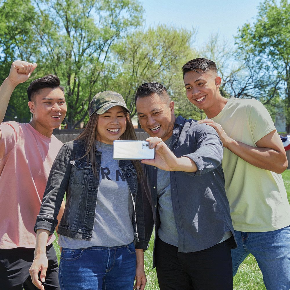 Photo of T-Mobile and Metro by T-Mobile