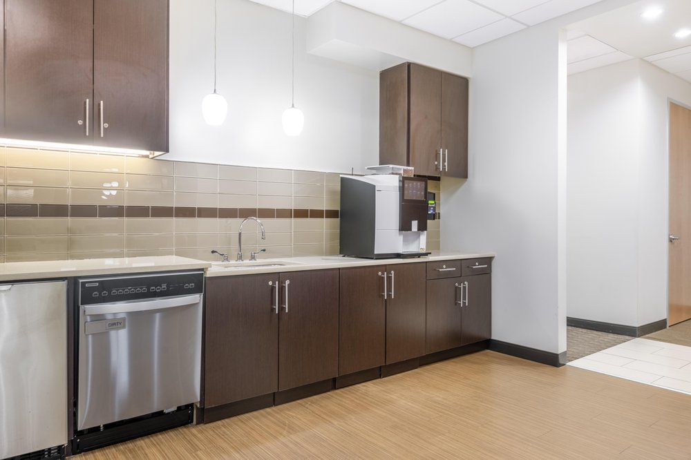 Photo of Regus Virginia Peninsula Town Center