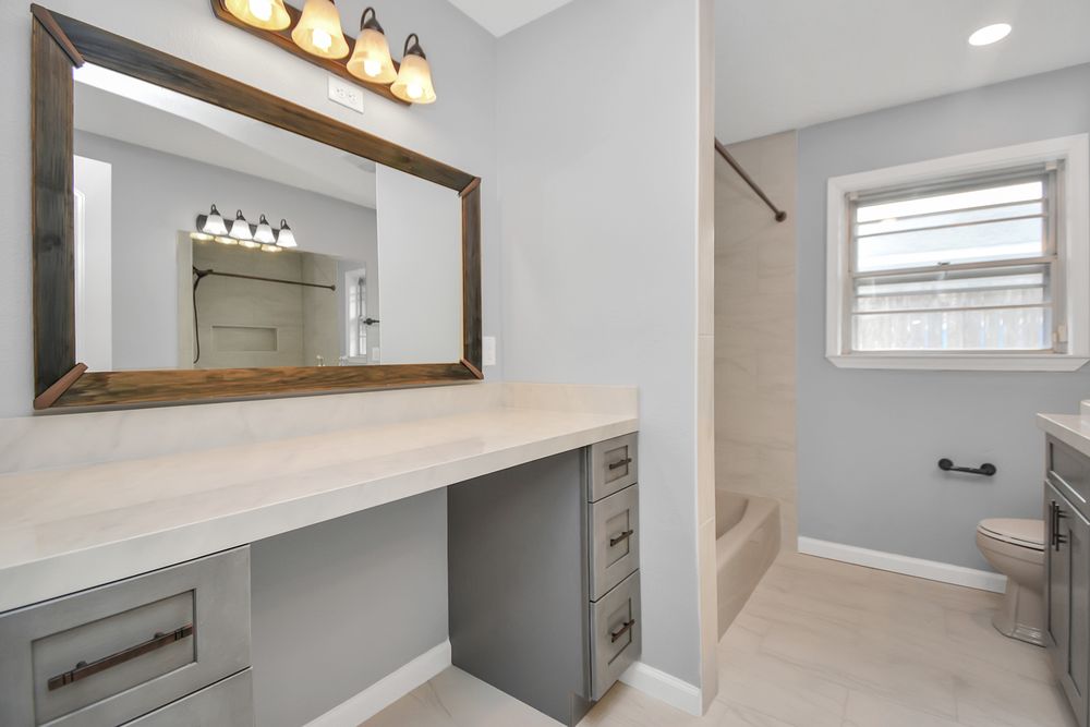 Photo of Prestige Porcelain