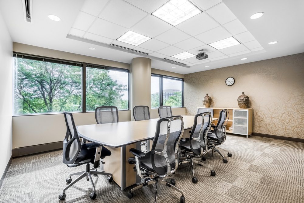 Photo of Flexible workspace in Regus Old Orchard