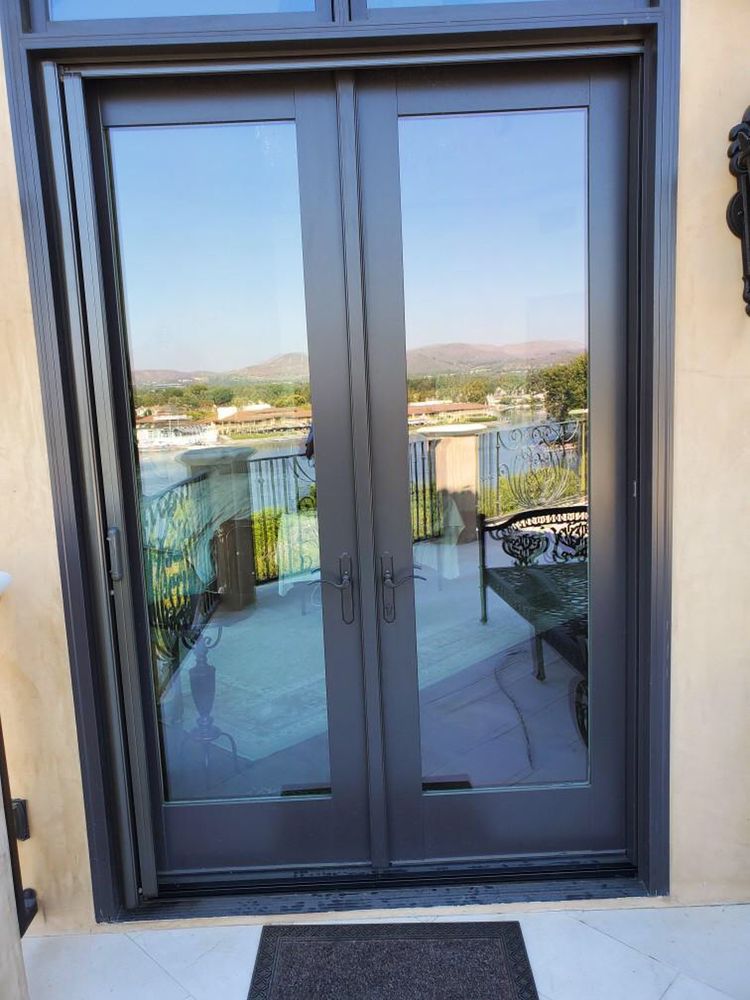 Photo of ClearView Retractable Screens By Southern California Screen
