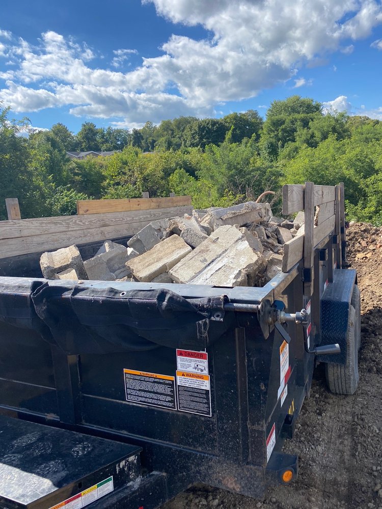 Photo of Keeton's Junk Hauling and More