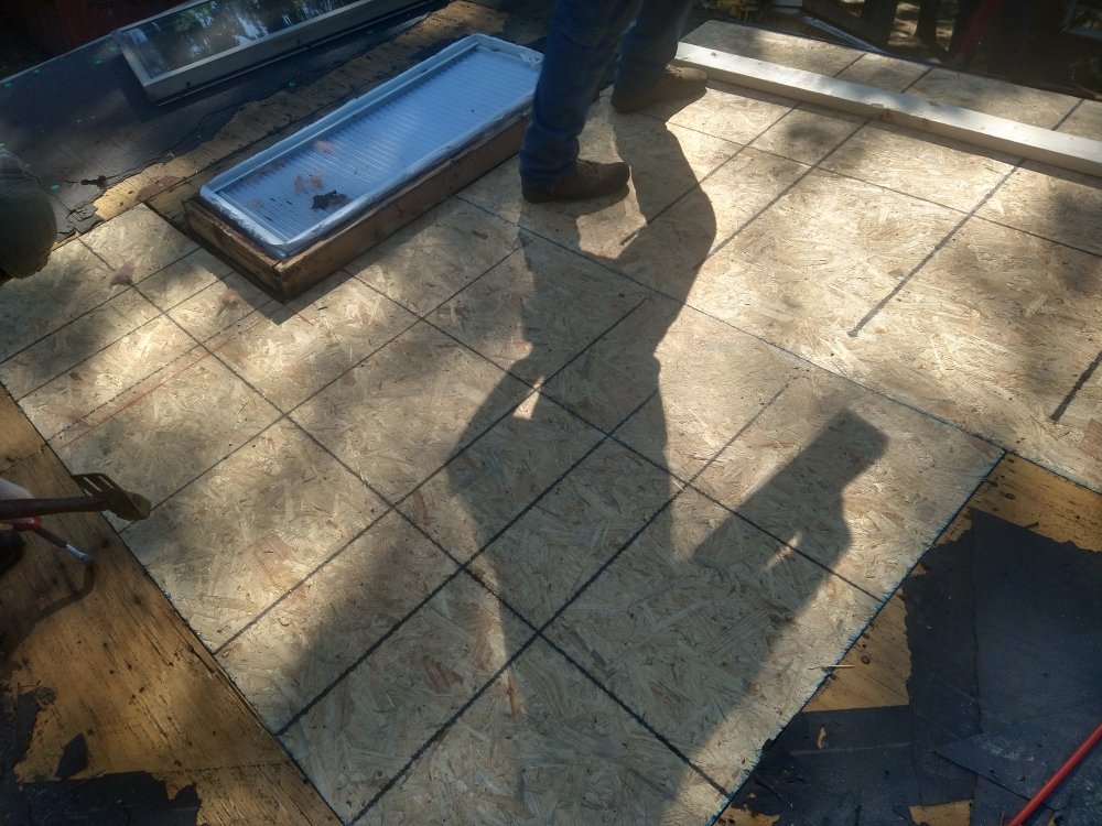 Photo of M & R Roofing Repair