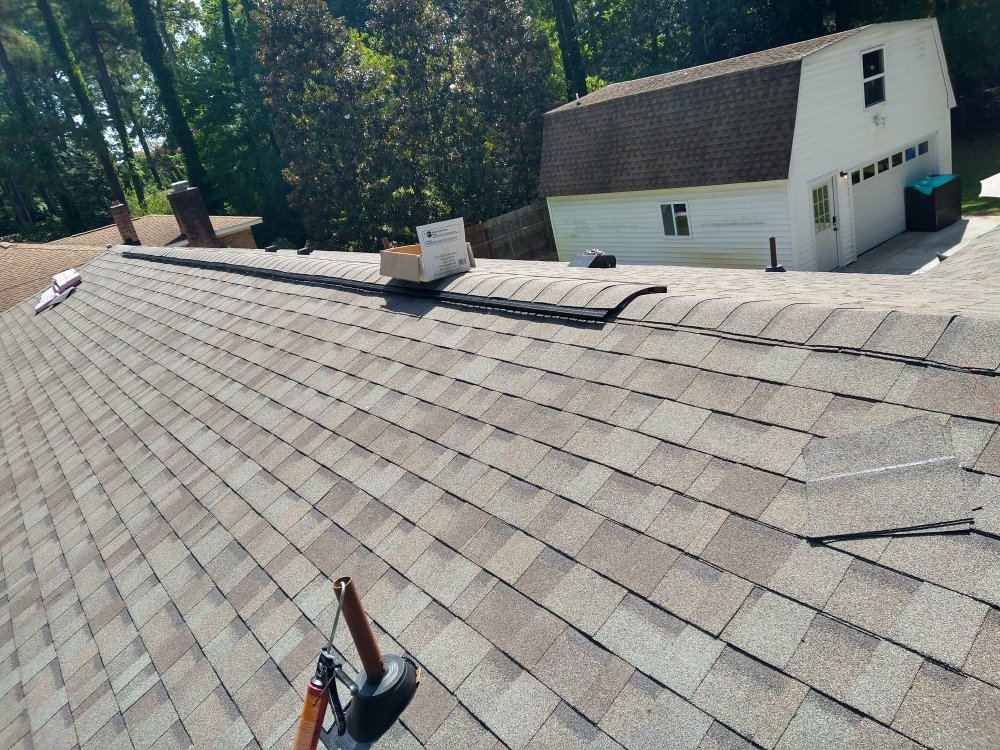Photo of M & R Roofing Repair