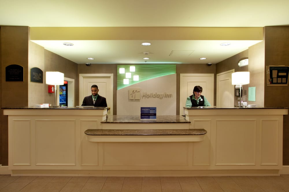 Photo of Holiday Inn Express & Suites Newport News