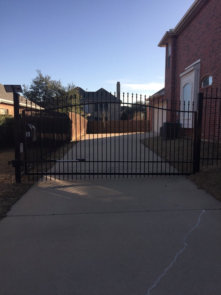 Photo of Fenceworks Fence
