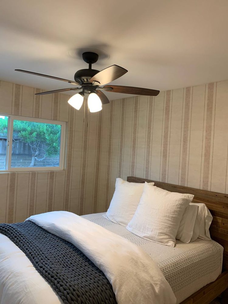 Photo of Installing Wallpaper