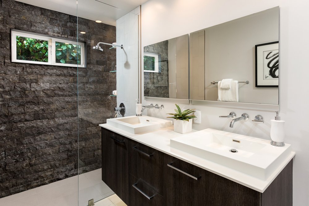 Photo of Arrow Glass & Mirror
