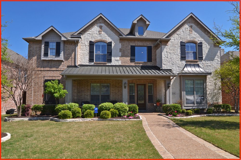 Photo of Vicki Crow-RE/MAX Dfw Associates I