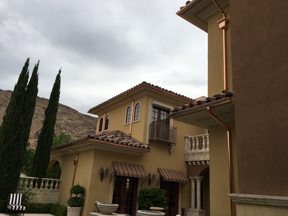 Photo of City Seamless Rain Gutter