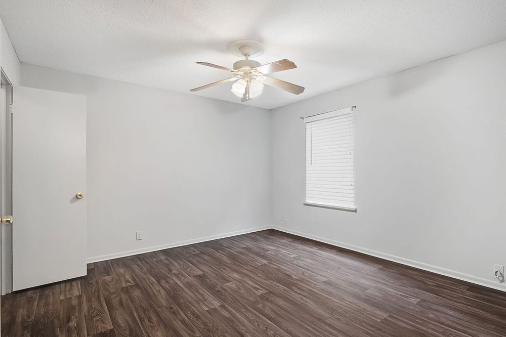 Photo of The Lamont Apartments