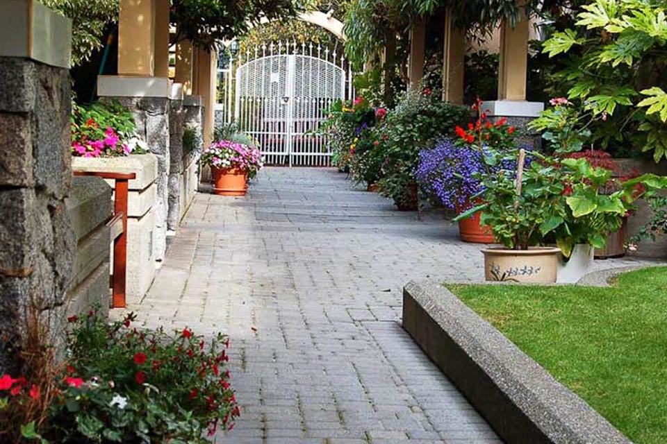Photo of Simpson Landscape