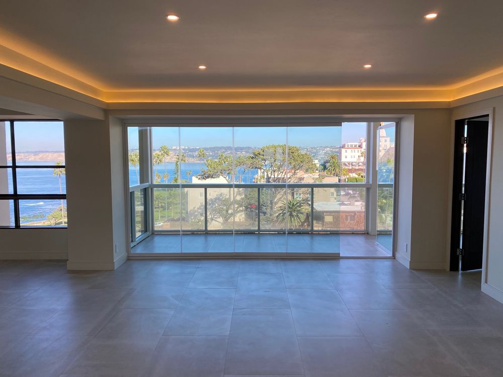 Photo of Cover Glass USA