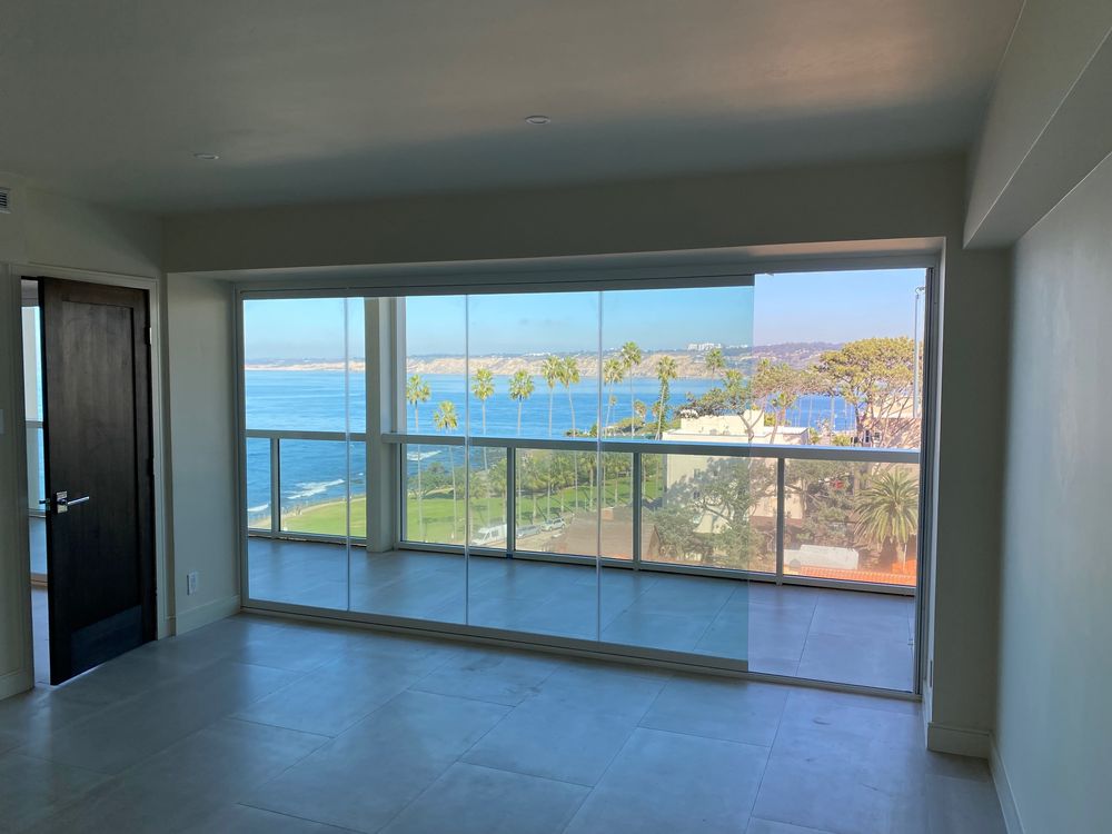 Photo of Cover Glass USA