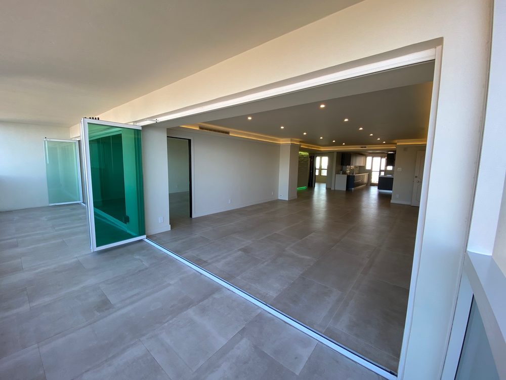 Photo of Cover Glass USA
