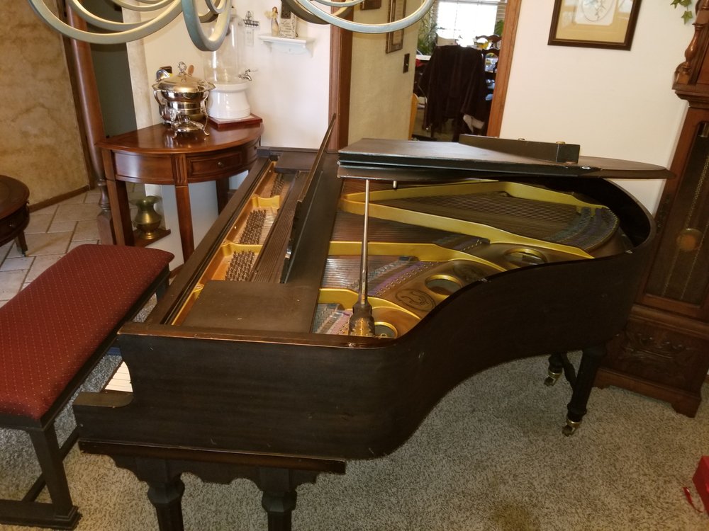 Photo of Bentley professional piano moving