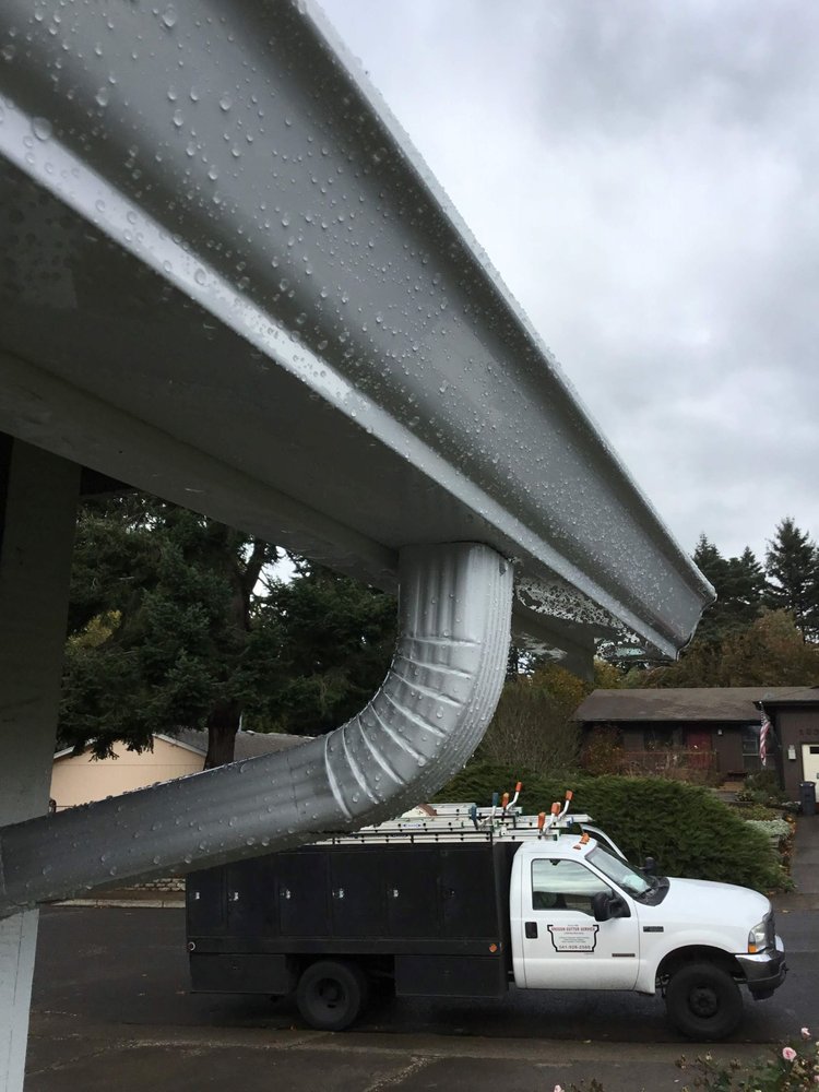Photo of Salem Oregon Gutter Service
