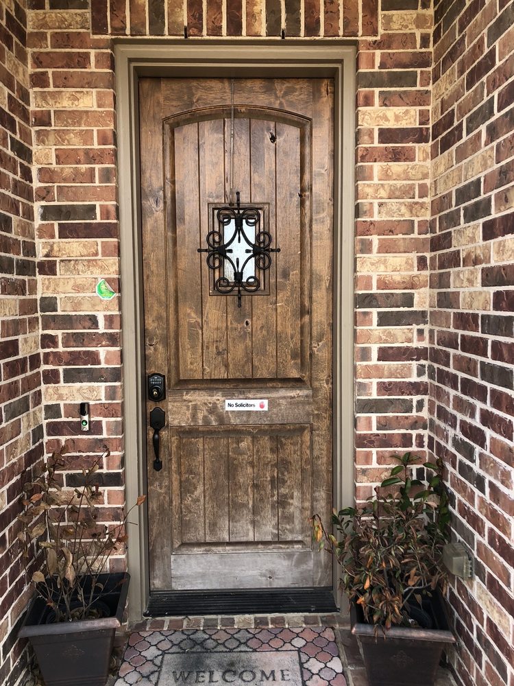 Photo of Dallas Door Refinishing