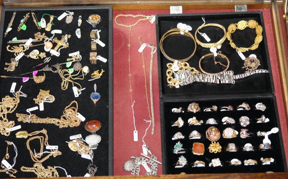 Photo of Vaughan Estate Sales and Appraisals