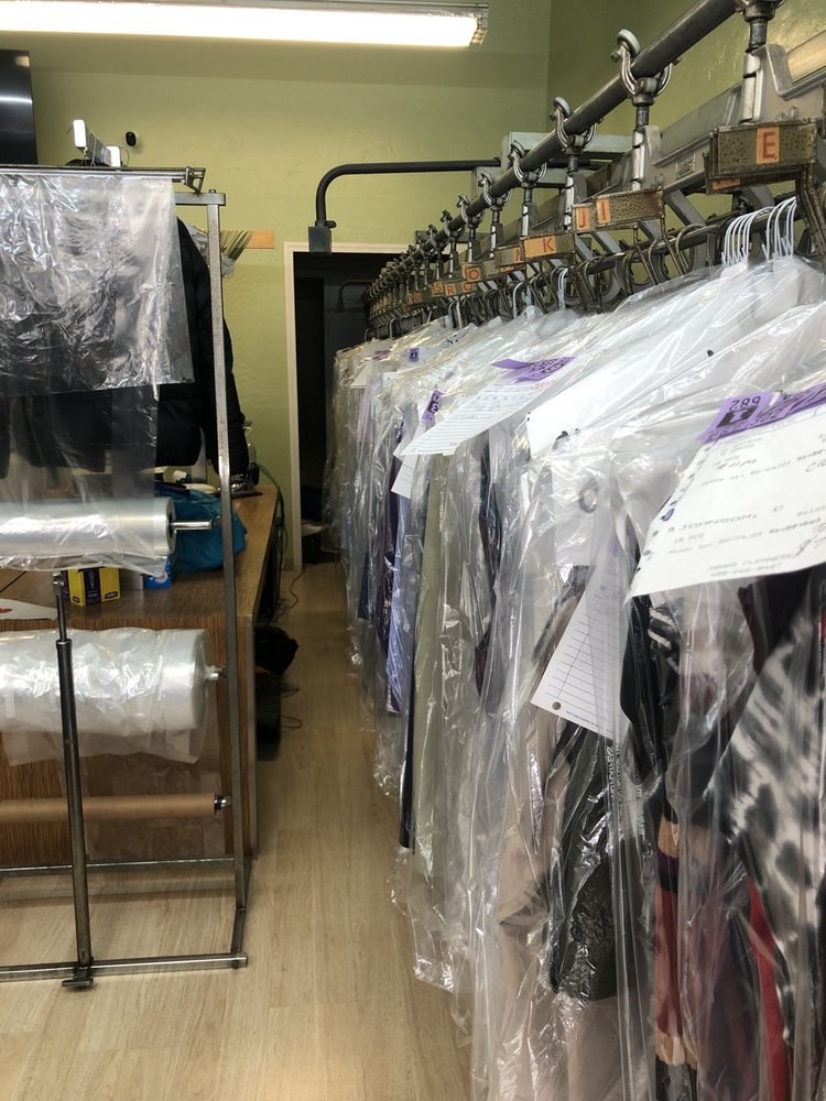 Photo of Sisi's Cleaners & Alterations