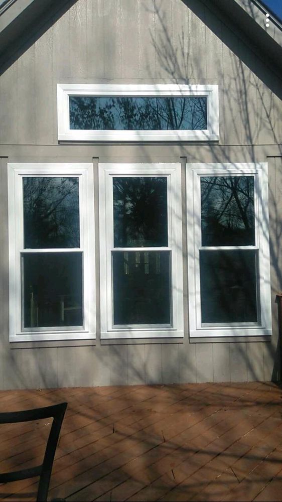 Photo of Thermal King Windows
