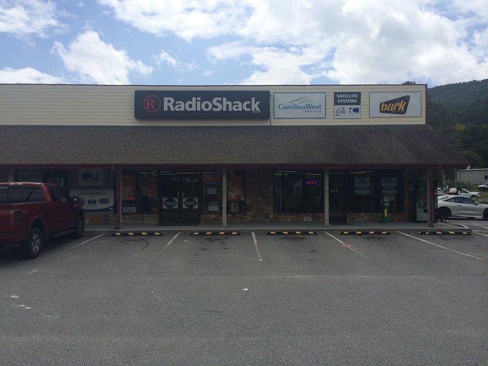 Photo of RadioShack of Newland