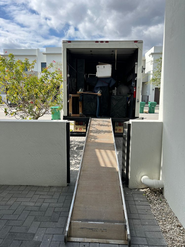 Photo of Gusman Star Moving