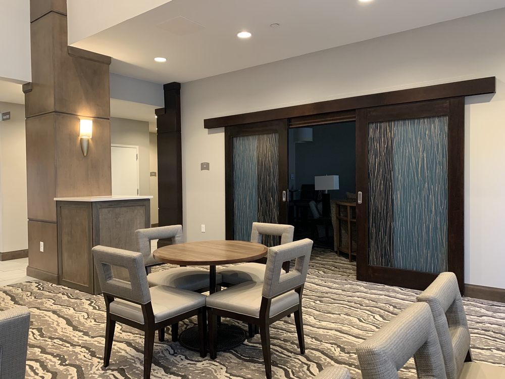 Photo of Staybridge Suites Charleston - Mount Pleasant