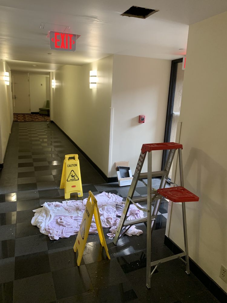Photo of Crowne Plaza New Orleans-Airport
