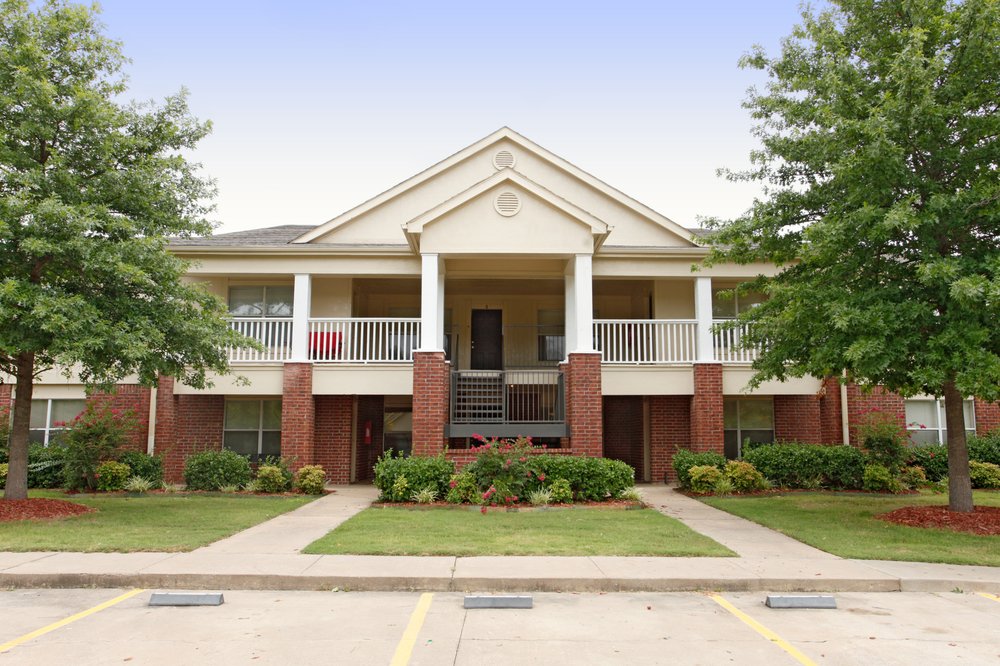 Photo of Eagle Hill Apartments