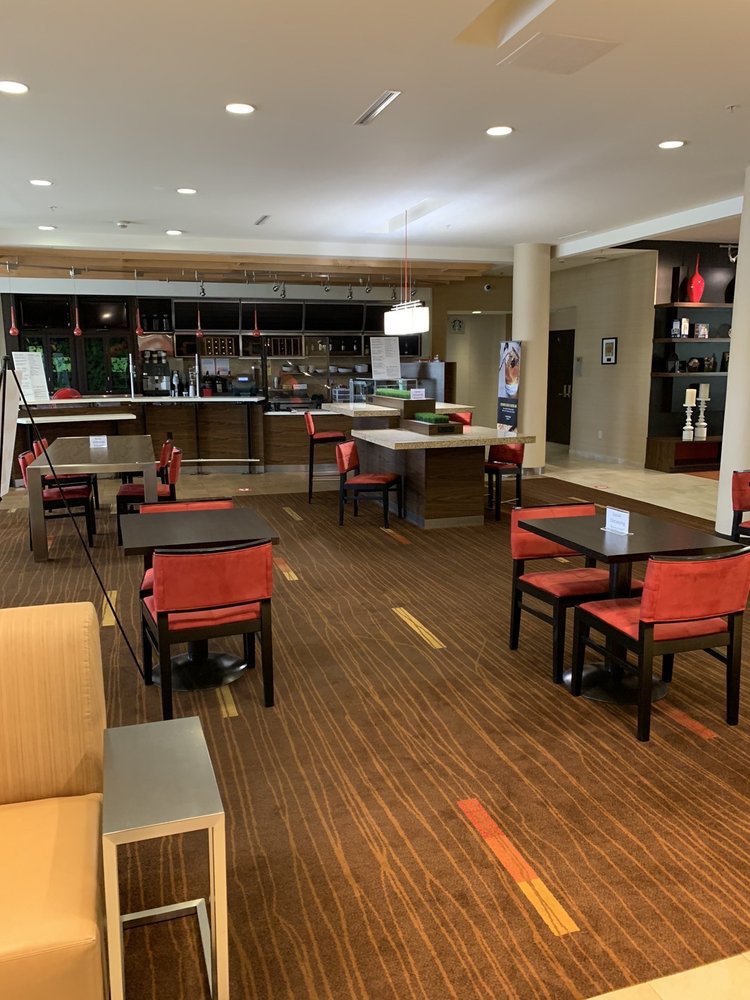 Photo of Courtyard by Marriott Charleston Downtown/Civic Center