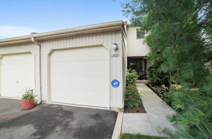 Photo of Allison Wolf - BHHS Fox & Roach, Realtors