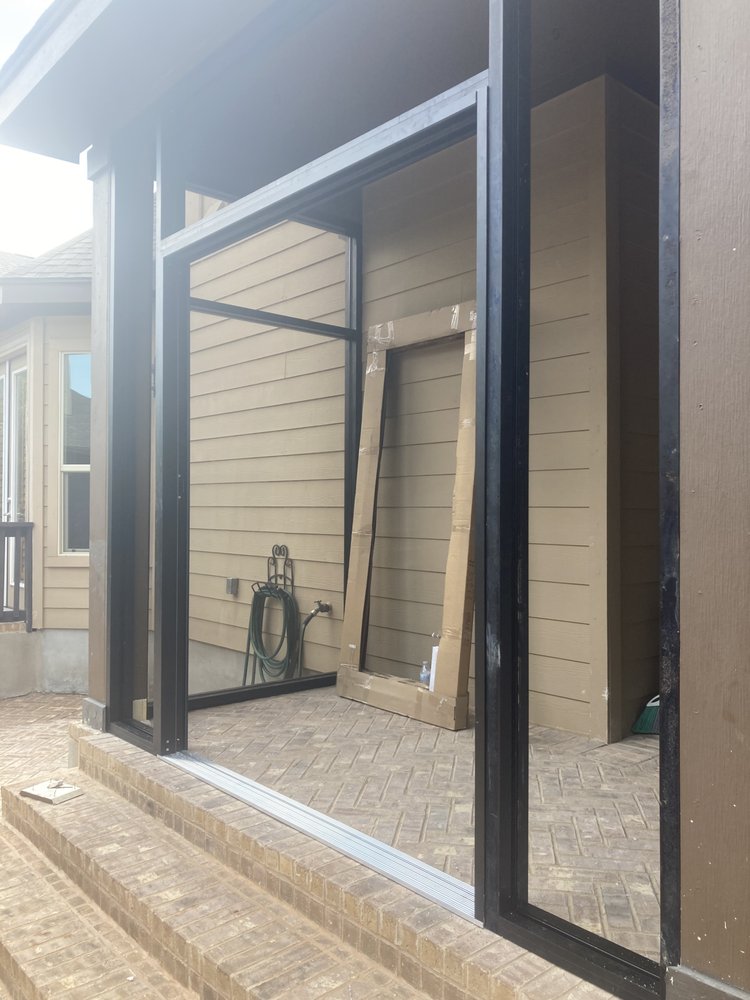 Photo of R Line Glass and Mirror