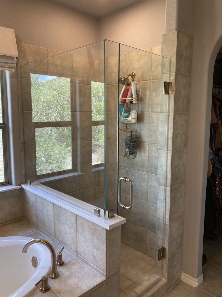 Photo of R Line Glass and Mirror